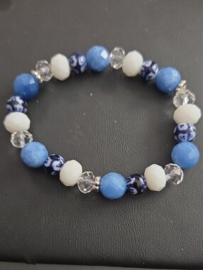 Blue and White Beaded Stretch Bracelet